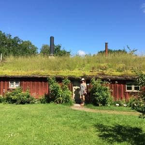 Meet your Posher, Monica